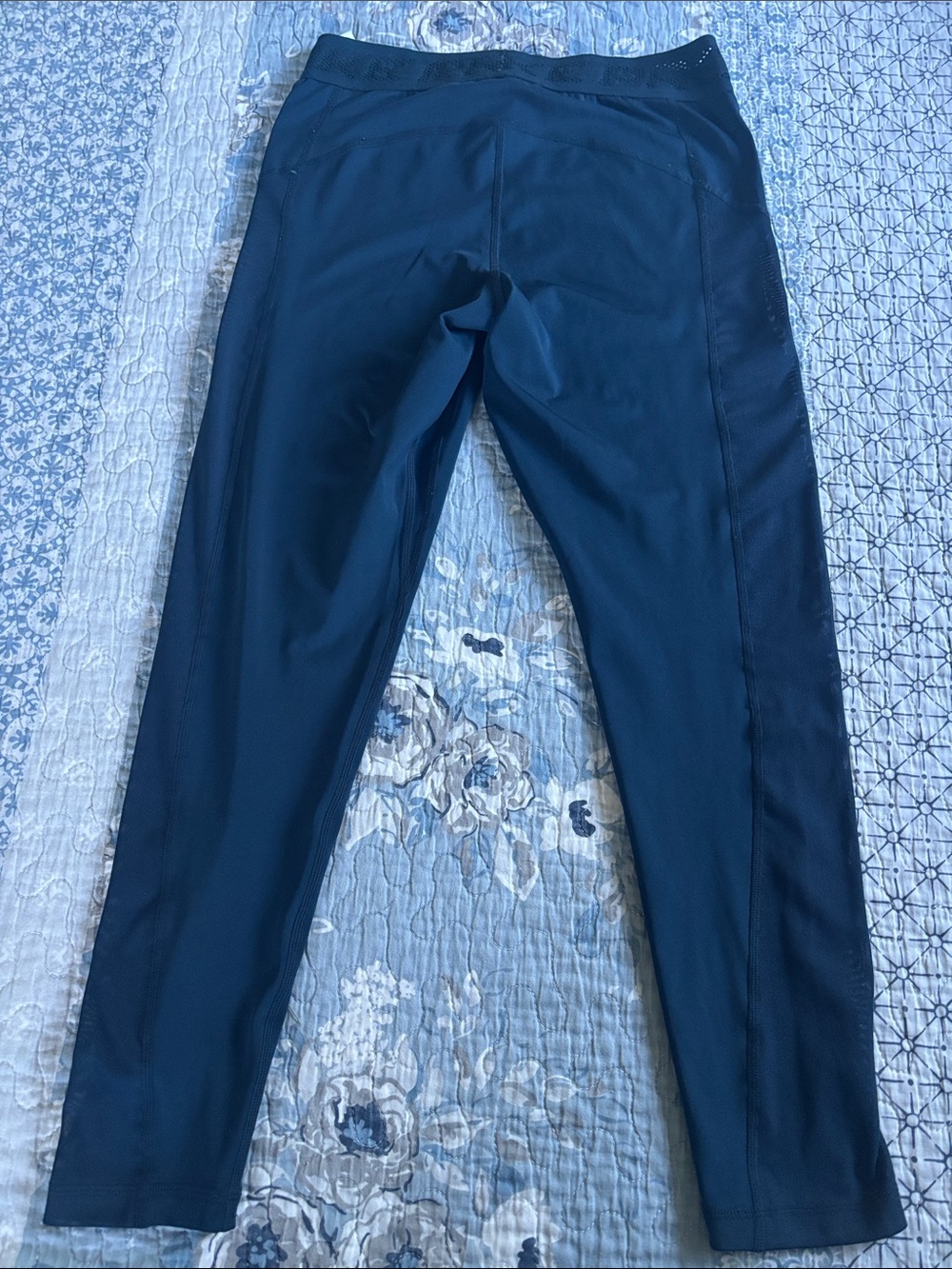 Nike Pro Leggings navy with side mesh panels size M - Picture 5 of 5